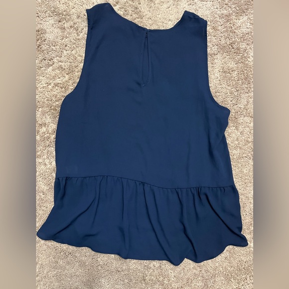 NWT Banana Republic Navy Sleeveless Peplum Top - Picture 3 of 4